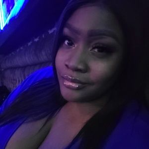 Meet your Posher, Cicely